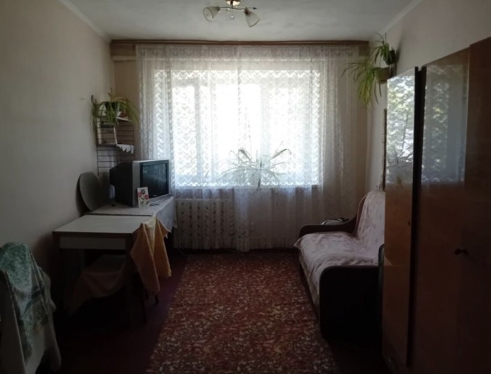 Продажа комнаты в общежитии на Космонавтов - фото 1