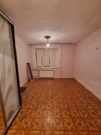 Комната в общежитии, Стальского 26, Эпицентр - фото 1