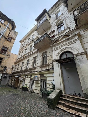 Продам кімнату в комунальній квартирі на вул. Жуковського! - фото 1