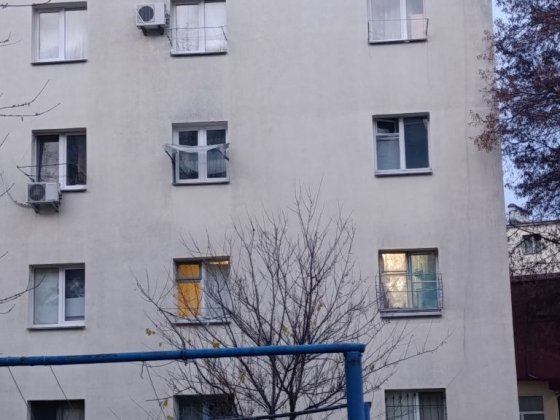 Продам кімнату в першому мікрорайоні Ладижин