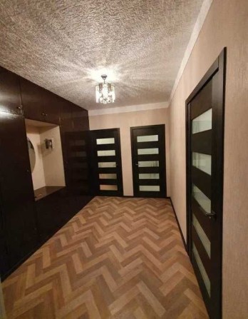 В продаже 3-комнатная квартира 68м2 Ахсарова Алексеевка - фото 1