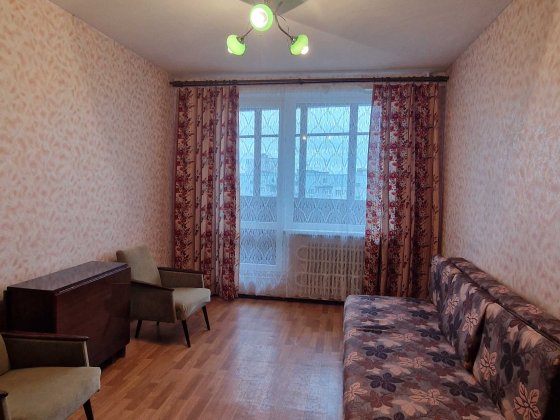 Продам однокомнатную квартиру на Алексеевке, на Солнечной. Харьков