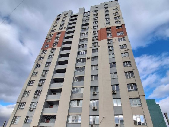 Hg8 Продам 4 комнатную ЖК Левада Харків