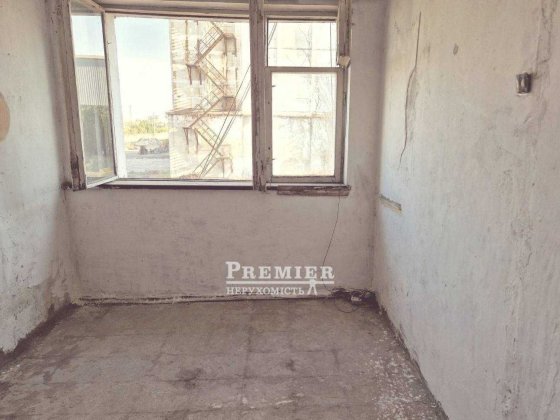 До продажу кімната в гуртожитку, смт Таїрове Таирово