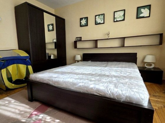 Оренда 2х чешки, БУЛЬВАР ГЕРОЇВ КРУТ, МЕБЛІ та ТЕХНІКА, лоджия+балкон! Чернівці