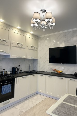 ОРЕНДА 2-кім. квартири, ЩАСЛИВЕ, + Кондиціонер - фото 1