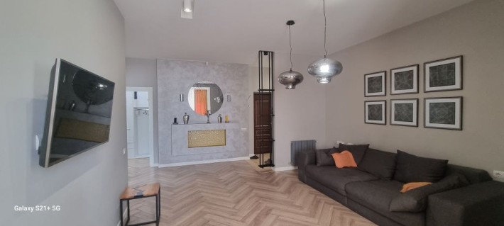 Сучасна квартира в Центрі міста Херсон. Автономне опалення . - фото 1