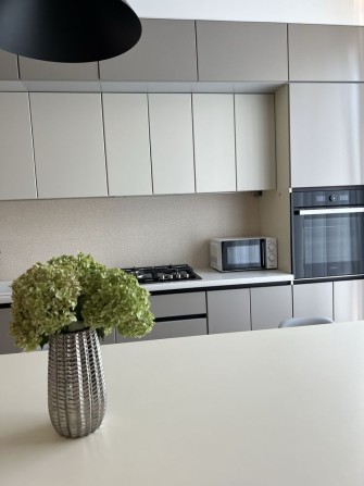 Оренда сиудія + спальня з паркінгом - фото 1