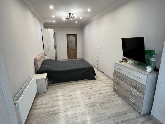 Здається 1кімн.+ Кухня студія в новобудові Ентузіастів Головна