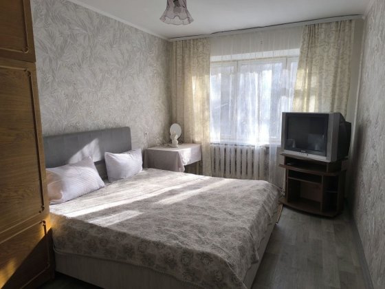 2- х кімнатна квартира,район автовокзалу Чернівці