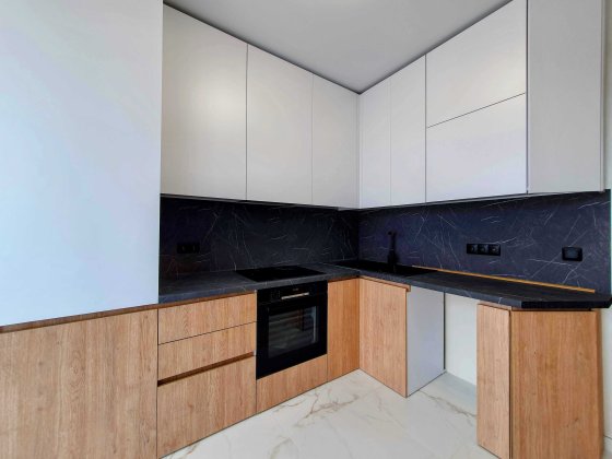 Здається 1 кімнатна "НОВОБУДОВА" вул.ЧОРНОВОЛА (ЖК Кришталеве Озеро) Черновцы