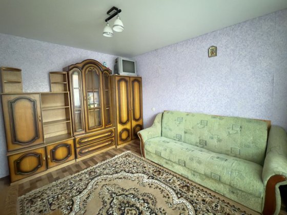 Здається однокімнатна квартира на Узбецькій Черновцы