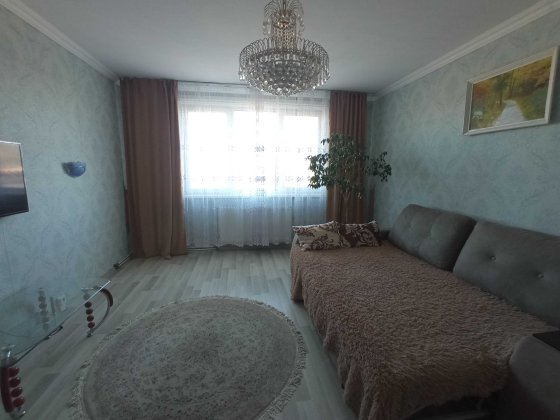 Здається в оренду 2-х кімнатна квартира  біля 8 школи Ужгород