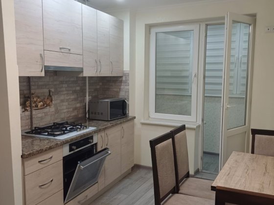 Оренда 1-кімнатної новобудови на проспекті Незалежності Черновцы