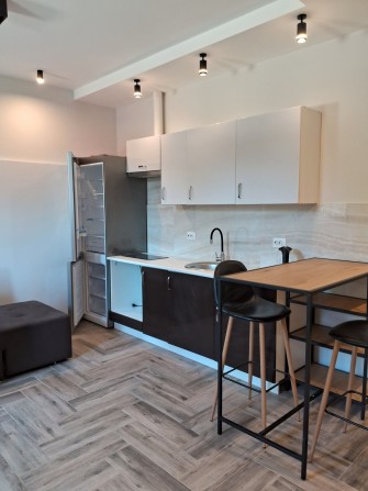 Сдаю полуторку в новостройке.. - фото 1