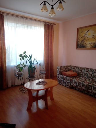 3 кімн квартира біля 4 школи. - фото 1