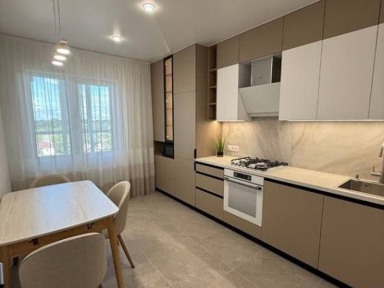 ПЕРША здача! ДИЗАЙНЕРСЬКА новобудова! 5хв до ТЕАТРАЛЬНОЇ площі! Чернівці