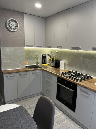 Двокімнатна квартира у центрі на Соборній - фото 1