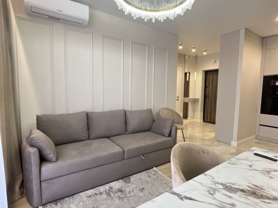 Оренда гарної 1.к кімнатної квартири.West Towers Ужгород