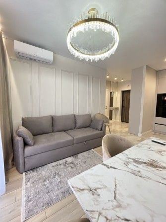 Оренда гарної 1.к кімнатної квартири.West Towers - фото 1