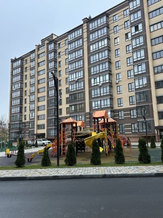 Нова 1-кімнатна в новобудові, Любецька 110 — 8 поверх - фото 1