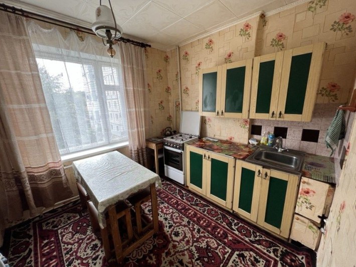 Оренда просторої 3-х кім.квартири по вул. О.Гончара - фото 1