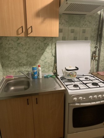 Сдам 1 ком . квартиру в центре города ! - фото 1