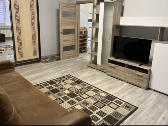 Оренда 1,5 кімнатноі квартири поруч з Ш. Петефі та набережною Ужгород