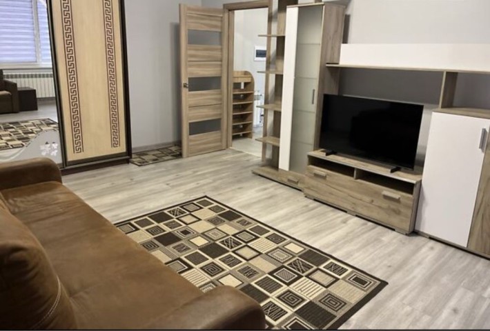 Оренда 1,5 кімнатноі квартири поруч з Ш. Петефі та набережною - фото 1