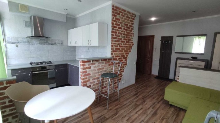 Оренда 2-кімнатної квартири. Центр-центр. - фото 1