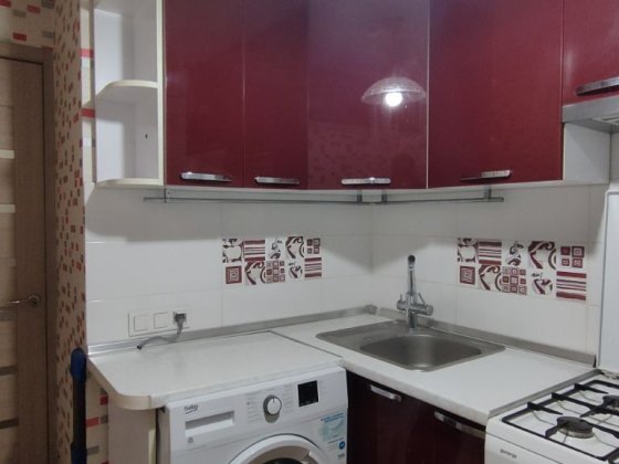 Оренда 1 кімнатної квартири на Захисників України