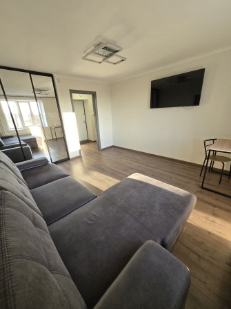 Оренда 1 кімнатної, 3 поверх, район Захисників - фото 1