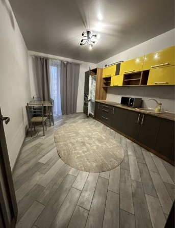 Оренда 1-кімн квартири на пров. М.Леонтовича - фото 1