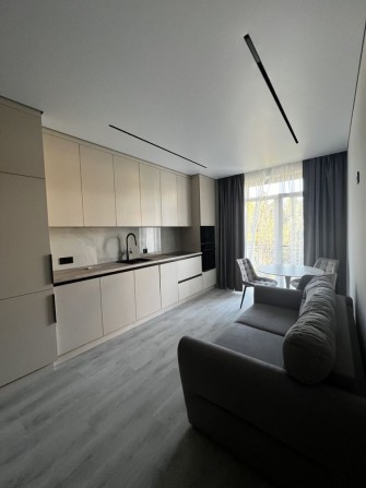 Здаєтьс в оренду в жк Радіщева Перша Здача - фото 1