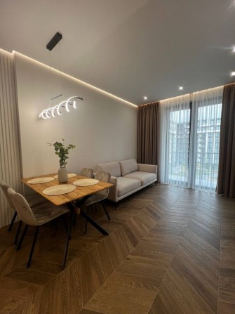 Оренда , пепша здача , ЖК Паркленд , 2,5 кімнатна - фото 1