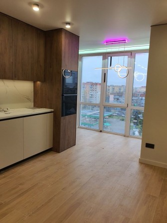 Оренда квартири 2 кім. ЖК В4 - фото 1