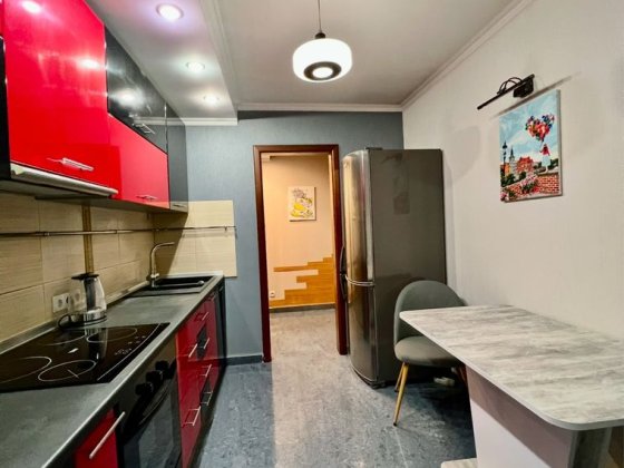 1- кімн. кв., меблі , техніка, пр- кт Левка Лукʼяненка, Голівуд