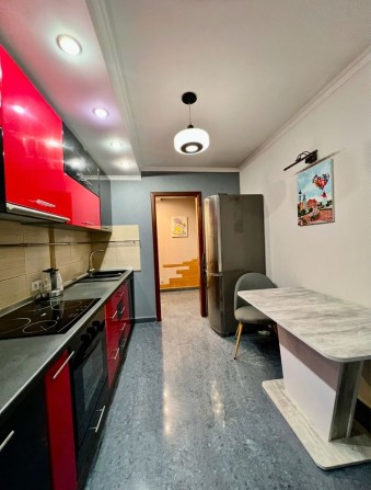 1- кімн. кв., меблі , техніка, пр- кт Левка Лукʼяненка, Голівуд - фото 1