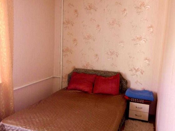 Для командировочных.Сдам 2х комн кв в центре города. Чернигов