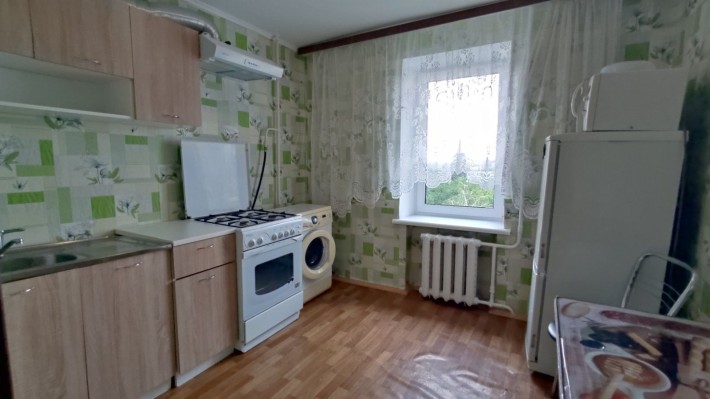 Здається 1-но.кім.кв, вул.Корольова, 12, ПЗР - фото 1