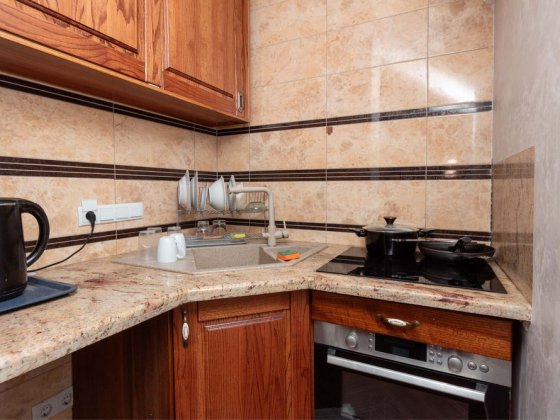 Здам 1км студію район Комарова комісія 50% Чернівці