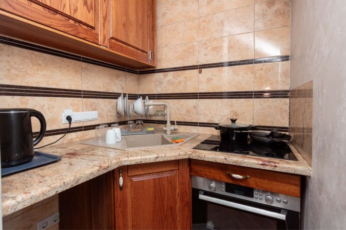 Здам 1км студію район Комарова комісія 50% - фото 1