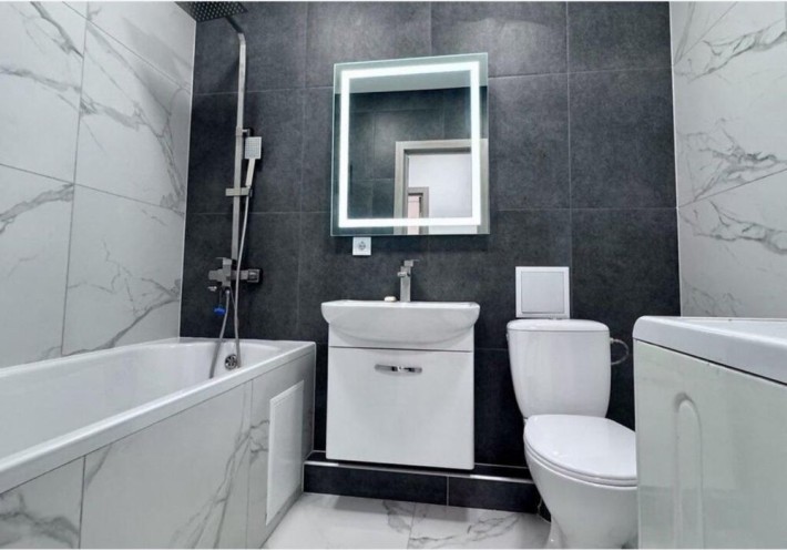 1к новобудова перша здача, на Замостянській - фото 1