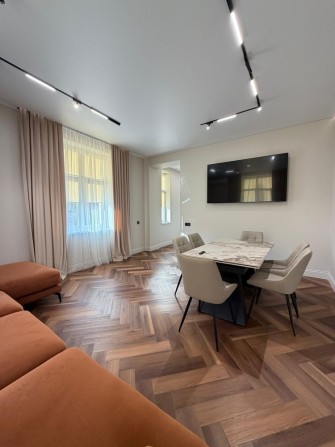 Оренда 1,5 кімнатної квартири в уентрі міста - фото 1