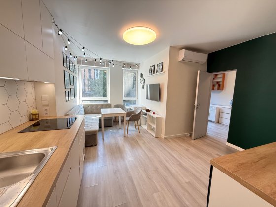 Оренда 3к ЖК Республіка Родини Кістяківських 2а Голосіївський Теремки