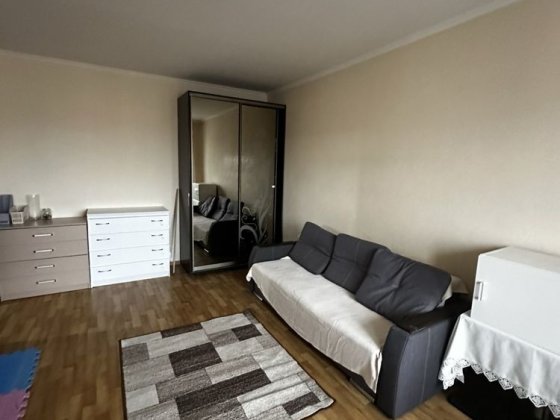 Оренда квартири ,Північна 10 Оболонь