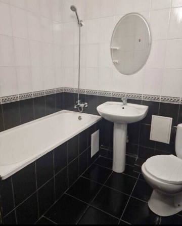 Оренда 1 кім, Пирогово. 10тис - фото 1