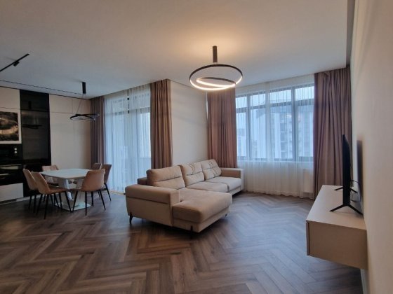 Здається в оренду велика 1.5 кімнатна квартира в Ужгороді|Паркрезиденс Ужгород