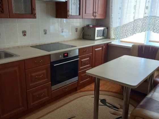 Здається 3х кім квартира на Урожаї 15000+ Винница