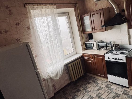 Сдам 2- х комн квартиру на Гагарина ( пр Науки)